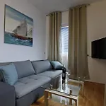 Apartino Lägenhet *