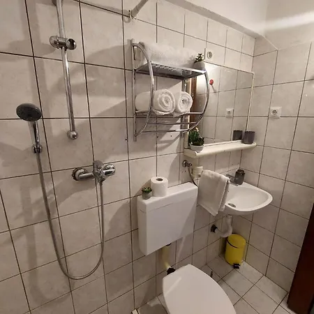 Apartman Apartino *