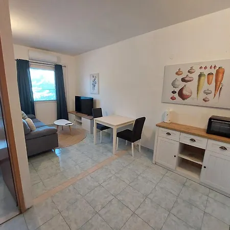 Apartino Apartman *